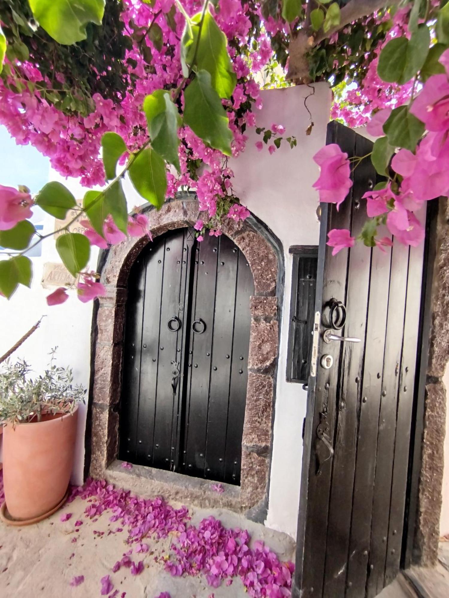 Villa Orpheus Santorini Megalochori  Buitenkant foto